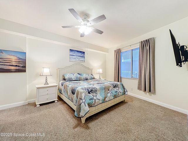601 N Miramar Avenue 205, Indialantic, FL 32903
