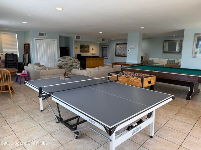 601 N Miramar Avenue 205, Indialantic, FL 32903