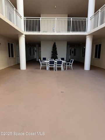 601 N Miramar Avenue 205, Indialantic, FL 32903