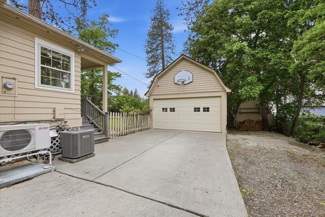3408 S Manito Blvd, Spokane, WA 99203