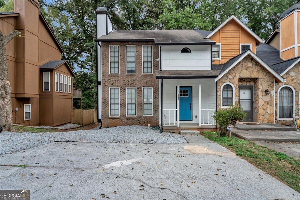 842 Brandy Oaks Lane, Stone Mountain, GA 30088 — exterior