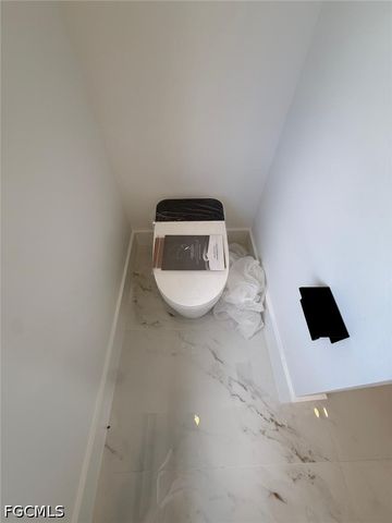 3203 21st ST W, Lehigh Acres, FL 33971