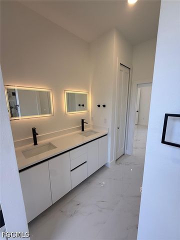 3203 21st ST W, Lehigh Acres, FL 33971