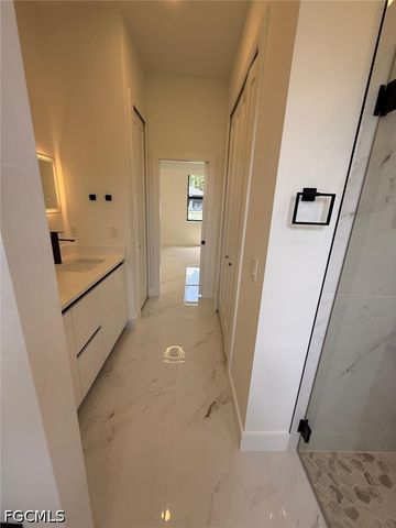 3203 21st ST W, Lehigh Acres, FL 33971