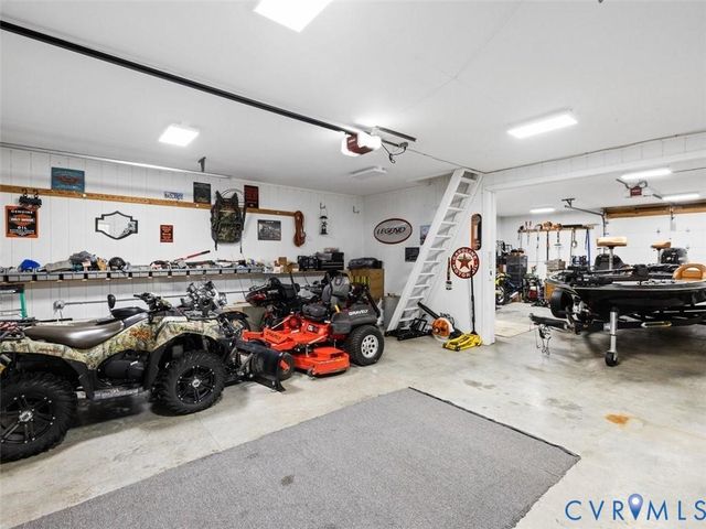 6904 James Madison Hwy, Fork Union, VA 23055