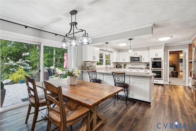 6904 James Madison Hwy, Fork Union, VA 23055