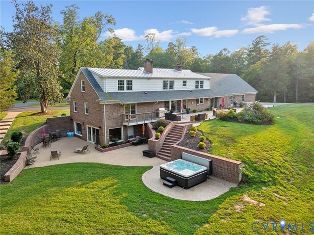 6904 James Madison Hwy, Fork Union, VA 23055