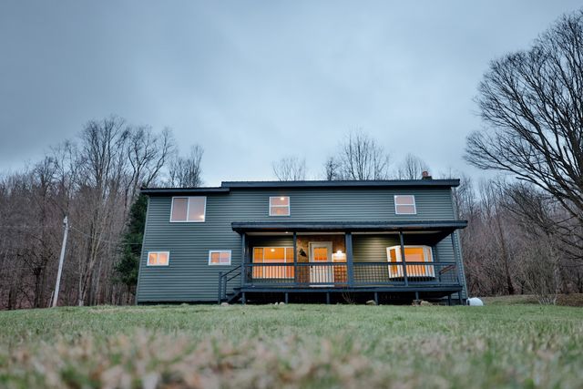 19466 ELGIN Road, Corry, PA 16407