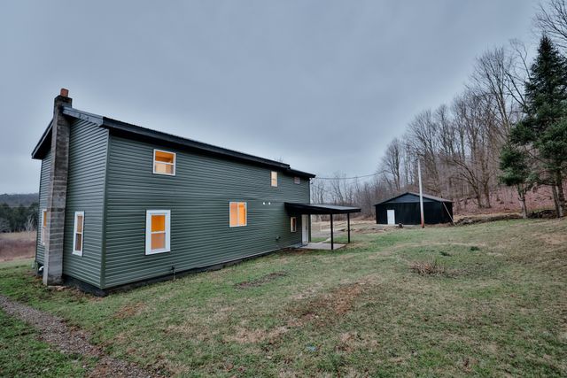 19466 ELGIN Road, Corry, PA 16407