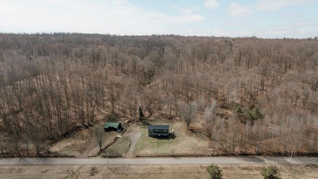 19466 ELGIN Road, Corry, PA 16407