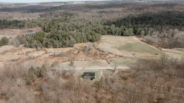 19466 ELGIN Road, Corry, PA 16407