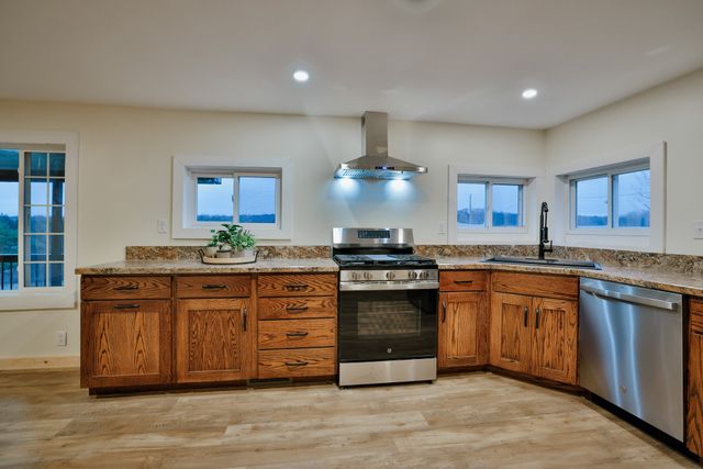 19466 ELGIN Road, Corry, PA 16407