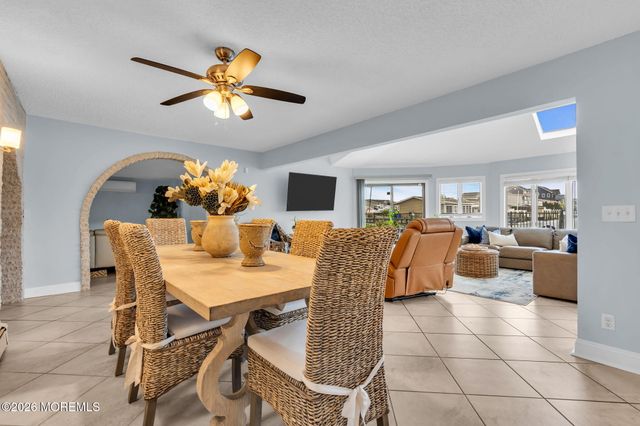 1829 Lookout Drive, Toms River, NJ 08753