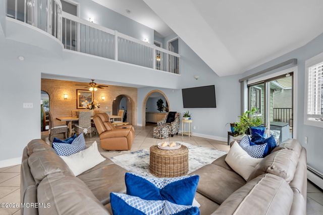 1829 Lookout Drive, Toms River, NJ 08753