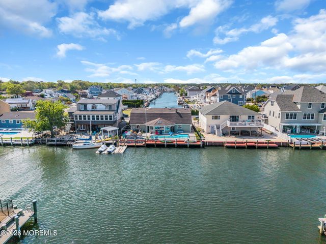 1829 Lookout Drive, Toms River, NJ 08753