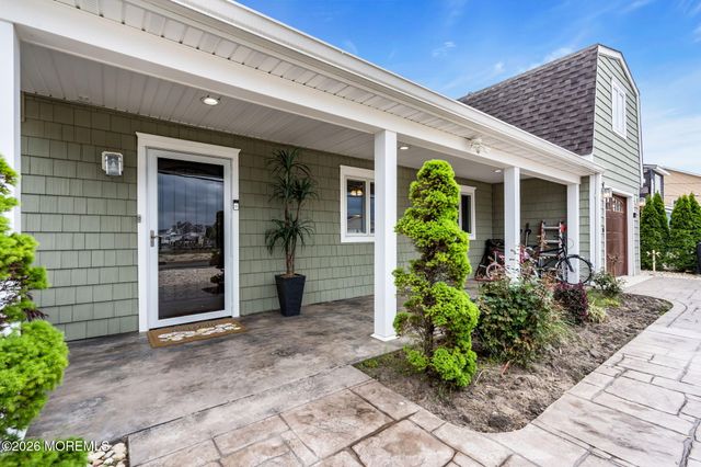 1829 Lookout Drive, Toms River, NJ 08753