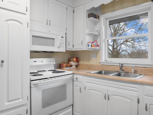 502 Lakeview Heights, Union, SC 29379