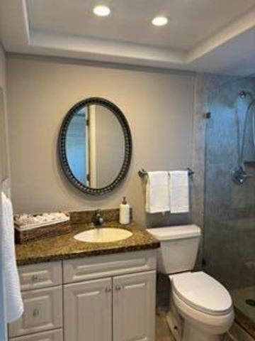 3213 COLONY CLUB Road 3-E, Pompano Beach, FL 33062