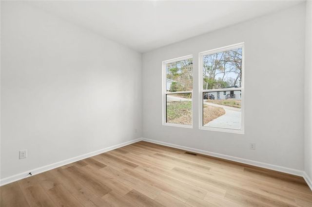 1674 Mary George NW Avenue, Atlanta, GA 30318