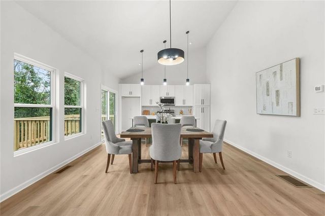 1674 Mary George NW Avenue, Atlanta, GA 30318