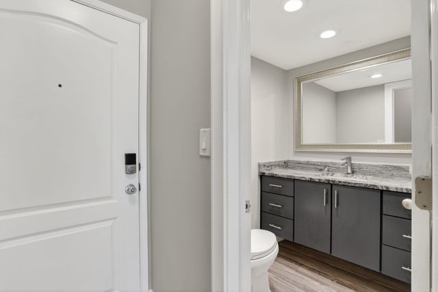 770 SE 2nd Avenue A106, Deerfield Beach, FL 33441