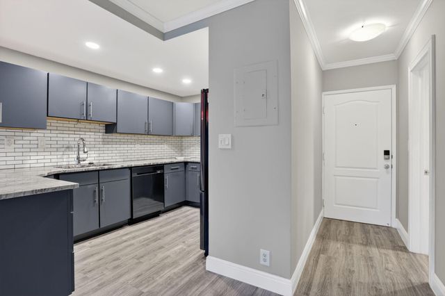 770 SE 2nd Avenue A106, Deerfield Beach, FL 33441