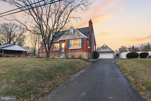 124 NEW RD, Horsham, PA 19044