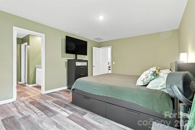 3517 Cambridge Place, Statesville, NC 28625