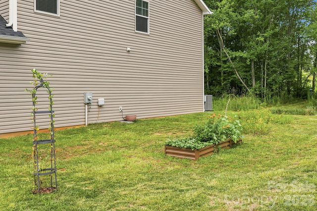 3517 Cambridge Place, Statesville, NC 28625