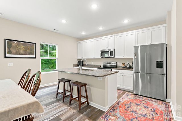 3517 Cambridge Place, Statesville, NC 28625