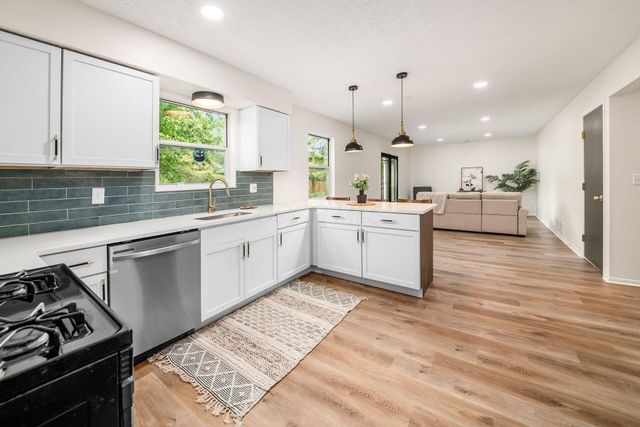 2034 Fraley Drive, Columbus, OH 43235