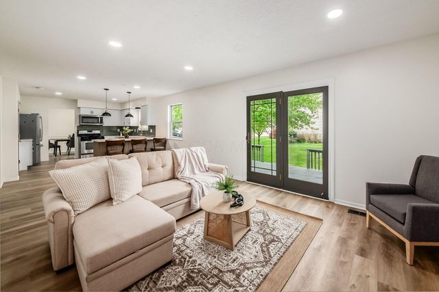 2034 Fraley Drive, Columbus, OH 43235