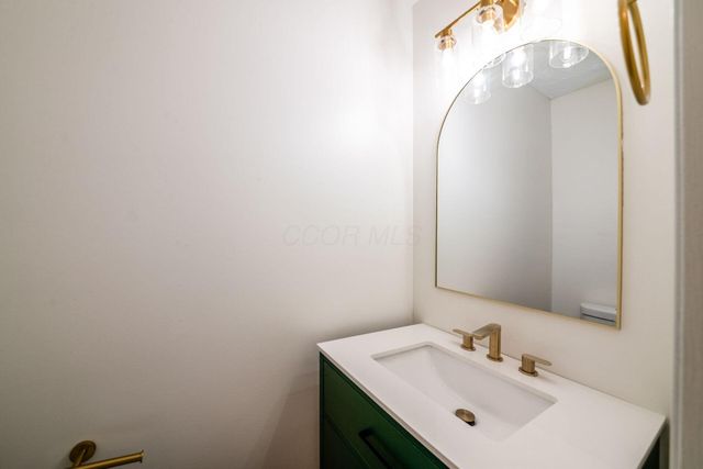 2034 Fraley Drive, Columbus, OH 43235