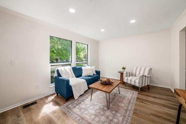 2034 Fraley Drive, Columbus, OH 43235