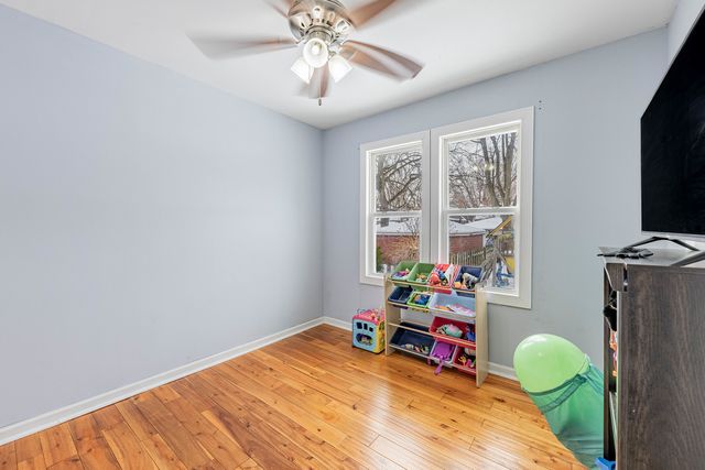 18006 Oakwood Avenue, Lansing, IL 60438