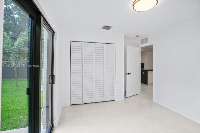 5821 NW 30th Ave 5821, Miami, FL 33142