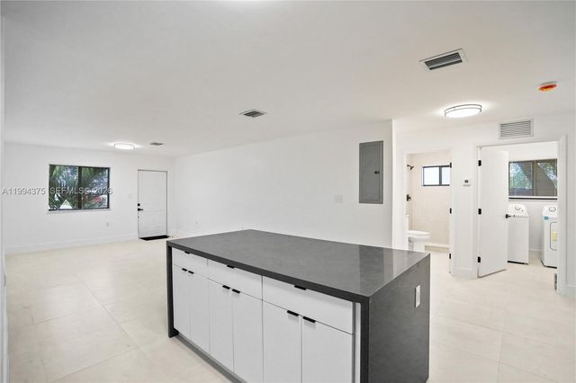 5821 NW 30th Ave 5821, Miami, FL 33142