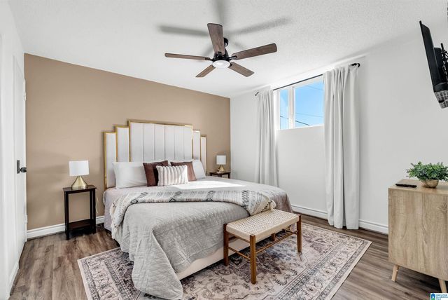 2990 Rhodes Cir S Apt 215, Birmingham, AL 35205