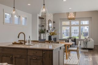 6111 S Apex Ave, Meridian, ID 83642