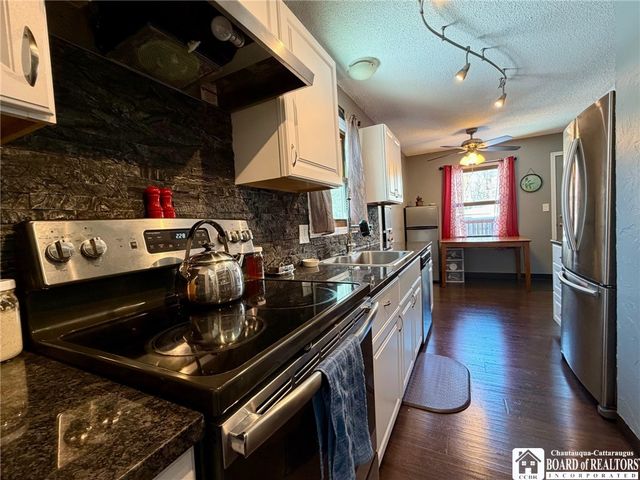 6912 Brandywine Drive, Evans, NY 14047