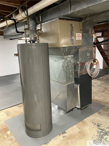 6912 Brandywine Drive, Evans, NY 14047