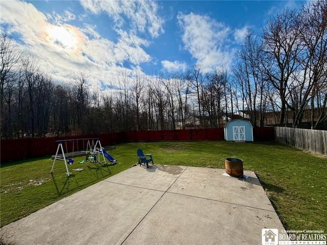 6912 Brandywine Drive, Evans, NY 14047