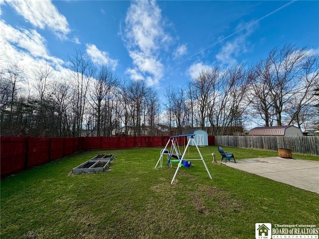 6912 Brandywine Drive, Evans, NY 14047