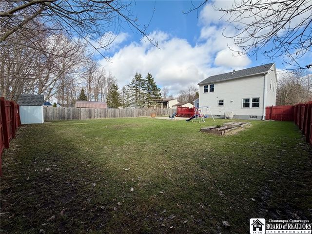 6912 Brandywine Drive, Evans, NY 14047