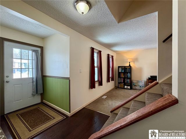 6912 Brandywine Drive, Evans, NY 14047