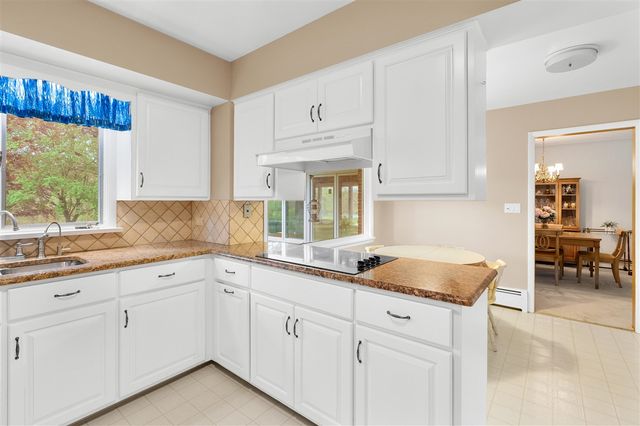 10320 Douglas Avenue, Plainwell, MI 49080