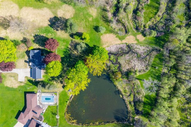 10320 Douglas Avenue, Plainwell, MI 49080