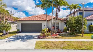 1391 SW 181st Ave, Pembroke Pines, FL 33029