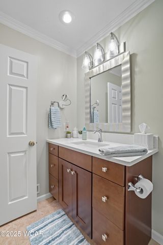 2529 Struthmore Drive, Lima, OH 45806