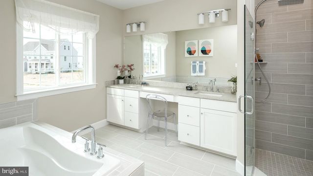 3800 SOLIDARITY CIR, Waldorf, MD 20603